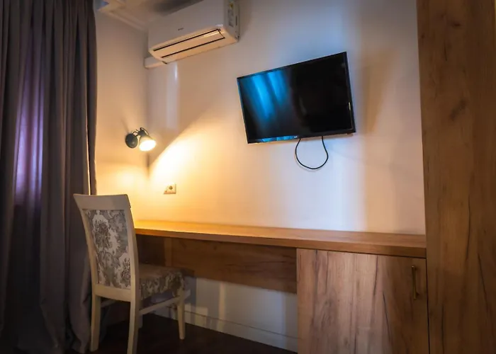 Hotel Moulin Bleu Tirana